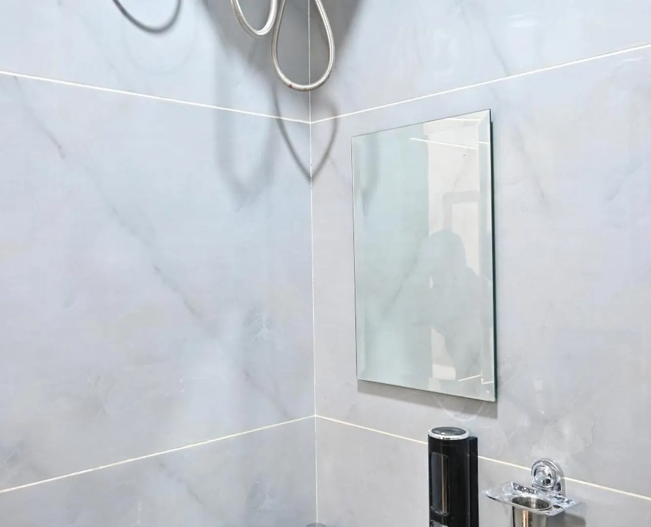 Hotel Serenity Heights Ουνταϊπούρ Ινδία